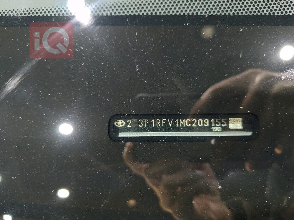 تويوتا راف 4